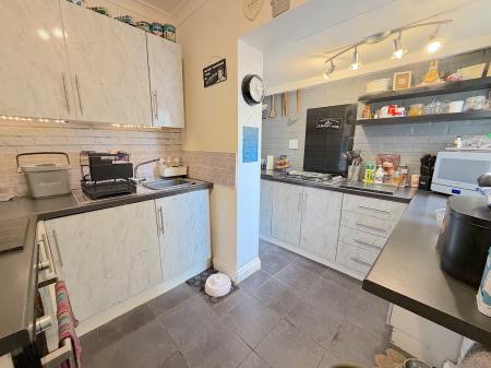 3 bedroom Semi-detached house for sale in Huntington Terrace Road, Cannock Town Centre, Cannock, WS11