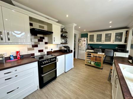 4 bedroom Detached house for sale in Wood Lane, Pelsall, Walsall, WS3