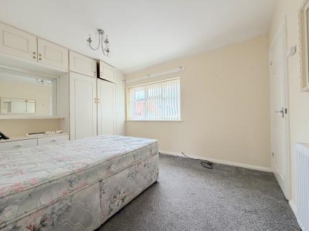 2 bedroom End of terrace house for sale in Meredith Road, Wednesfield, Wolverhampton, WV11