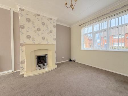 2 bedroom End of terrace house for sale in Meredith Road, Wednesfield, Wolverhampton, WV11