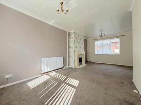 2 bedroom End of terrace house for sale in Meredith Road, Wednesfield, Wolverhampton, WV11