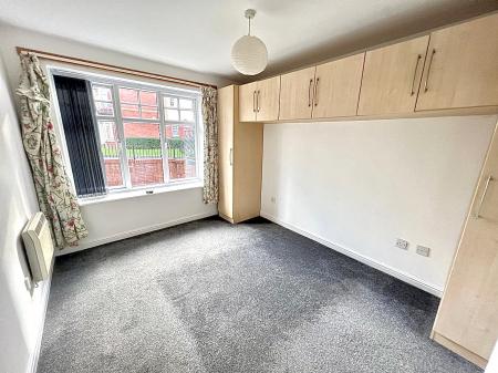 2 bedroom Apartment to let in Pennant Court, Penn Road, Penn, Wolverhampton, WV3