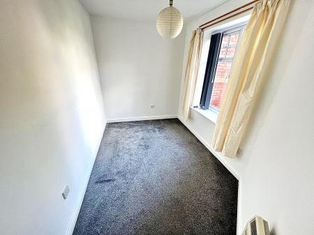 2 bedroom Apartment to let in Pennant Court, Penn Road, Penn, Wolverhampton, WV3