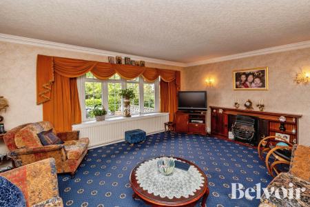 5 bedroom Detached house for sale in Cannock Road, Westcroft, Wolverhampton, WV10