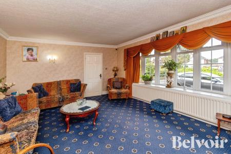 5 bedroom Detached house for sale in Cannock Road, Westcroft, Wolverhampton, WV10
