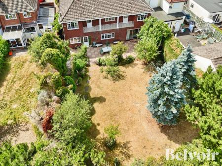 5 bedroom Detached house for sale in Cannock Road, Westcroft, Wolverhampton, WV10