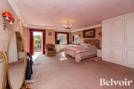 5 bedroom Detached house for sale in Cannock Road, Westcroft, Wolverhampton, WV10