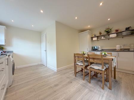 3 bedroom Semi-detached house for sale in Measham Way, Wednesfield, Wolverhampton, WV11