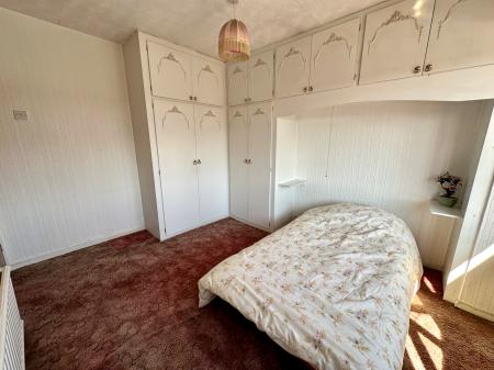3 bedroom Semi-detached house for sale in Dilloways Lane, Wolverhampton, WV13