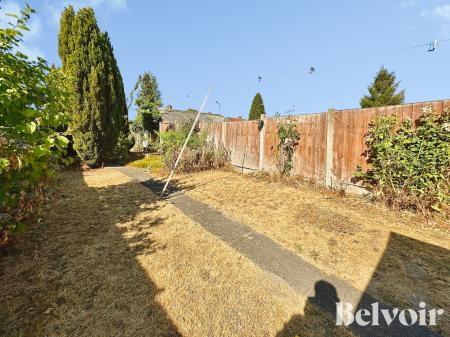 3 bedroom Semi-detached house for sale in Dilloways Lane, Wolverhampton, WV13