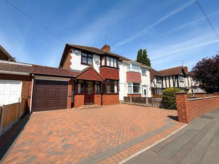 Wimborne Road, Fallings Park, Wolverhampton, WV10