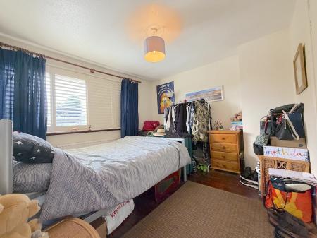 3 bedroom Semi-detached house for sale in Rosalind Grove, Wednesfield, Wolverhampton, WV11