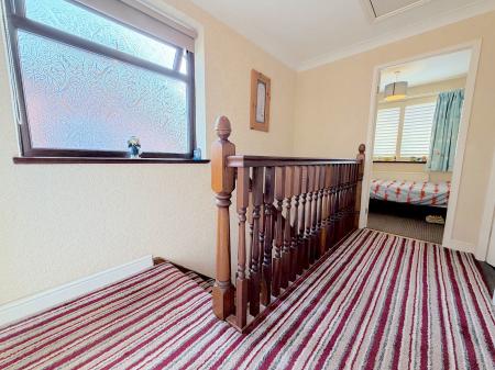 3 bedroom Semi-detached house for sale in Rosalind Grove, Wednesfield, Wolverhampton, WV11