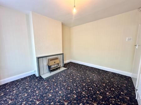 3 bedroom Semi-detached house for sale in Birmingham New Road, Wolverhampton, WV4