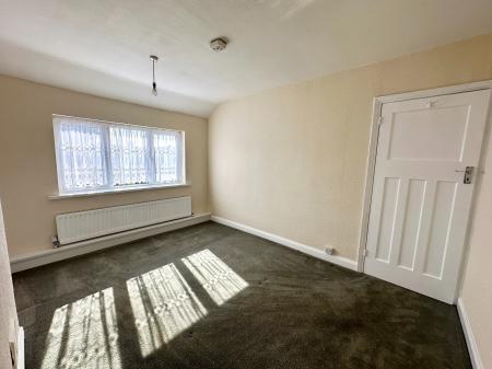 3 bedroom Semi-detached house for sale in Birmingham New Road, Wolverhampton, WV4