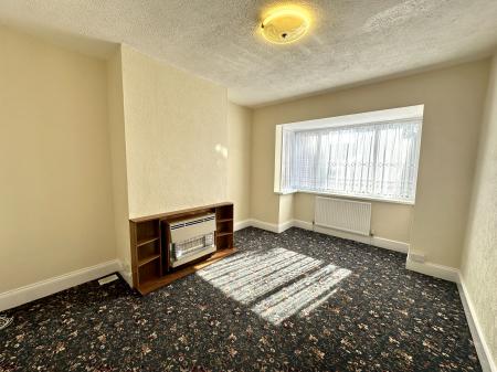 3 bedroom Semi-detached house for sale in Birmingham New Road, Wolverhampton, WV4