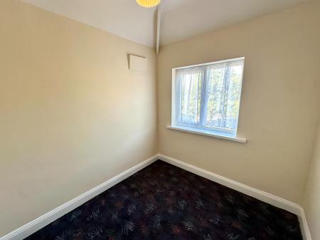 3 bedroom Semi-detached house for sale in Birmingham New Road, Wolverhampton, WV4