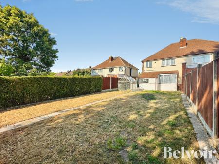 3 bedroom Semi-detached house for sale in Birmingham New Road, Wolverhampton, WV4