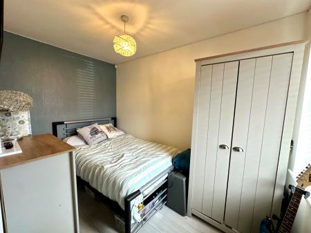 4 bedroom Semi-detached house for sale in Hawkswell Drive, Willenhall, Wolverhampton, WV13