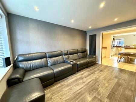 4 bedroom Semi-detached house for sale in Hawkswell Drive, Willenhall, Wolverhampton, WV13