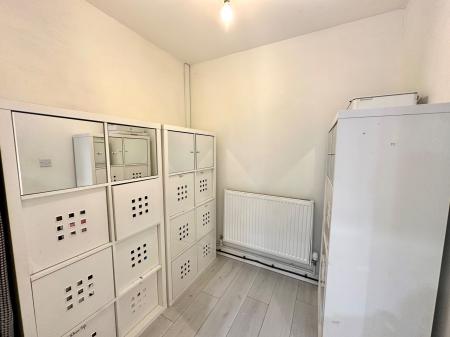 4 bedroom Semi-detached house for sale in Hawkswell Drive, Willenhall, Wolverhampton, WV13
