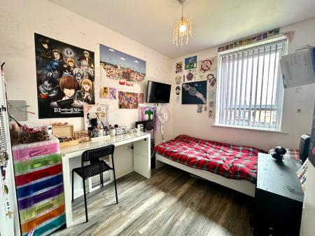 4 bedroom Town house for sale in Lancaster Drive, Wolverhampton, WV11
