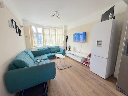 3 bedroom Semi-detached house for sale in Stourbridge Road, Russells Hall, Dudley, DY1