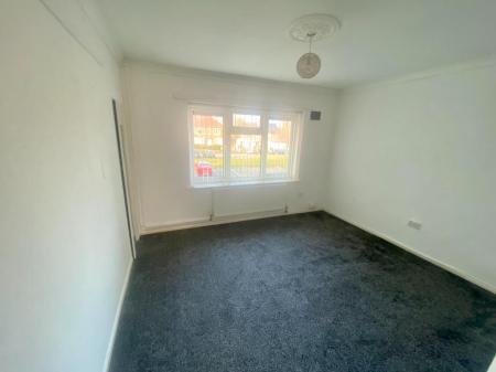 1 bedroom Maisonette to let in Lich Avenue, Wolverhampton, WV11