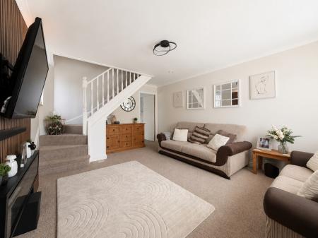 2 bedroom End of terrace house for sale in Exbury Close, Pendeford, Wolverhampton, WV9