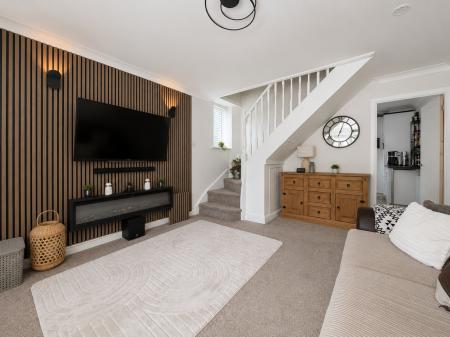 2 bedroom End of terrace house for sale in Exbury Close, Pendeford, Wolverhampton, WV9