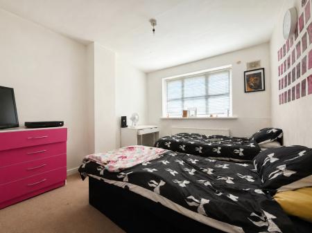 3 bedroom Semi-detached house for sale in Deans Road, East Park, Wolverhampton, WV1