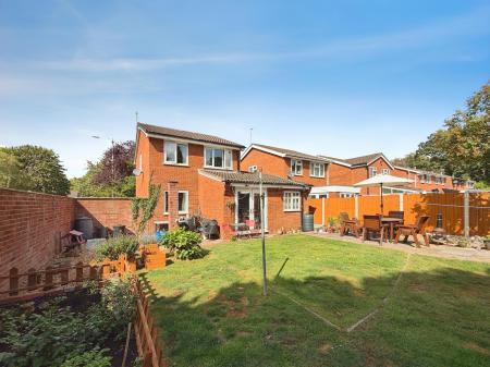 3 bedroom Detached house for sale in Levington Close, Perton, Wolverhampton, WV6