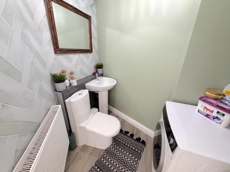 3 bedroom Semi-detached house for sale in Olinthus Avenue, Wednesfield, Wolverhampton, WV11