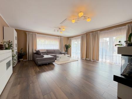 3 bedroom Semi-detached house for sale in Olinthus Avenue, Wednesfield, Wolverhampton, WV11