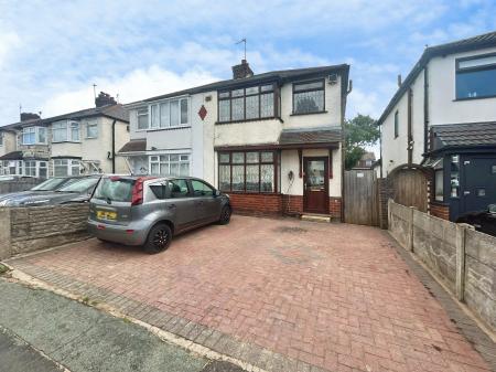 Waite Road, Willenhall, WV13