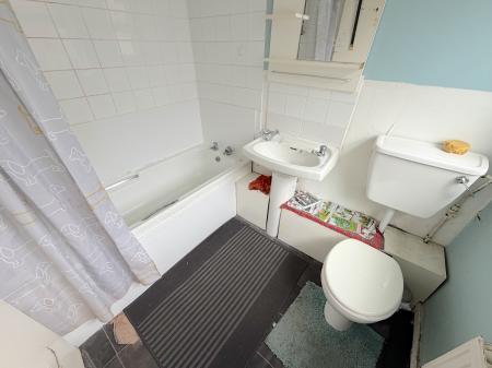 2 bedroom End of terrace house for sale in Mostyn Street, Dunstall Hill, Wolverhampton, WV1