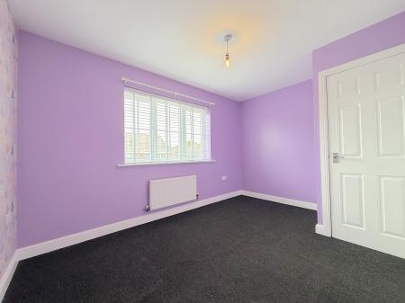 2 bedroom Terraced House to let in The Gables, Essington, WV11