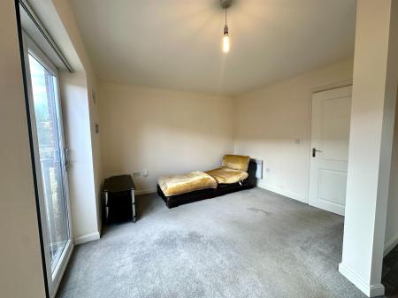 2 bedroom Apartment for sale in Broad Gauge Way, Wolverhampton City Centre, Wolverhampton, WV10