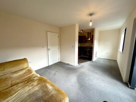 2 bedroom Apartment for sale in Broad Gauge Way, Wolverhampton City Centre, Wolverhampton, WV10