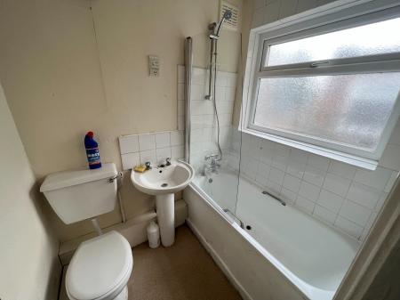 2 bedroom Terraced House to let in Merridale Street West, Wolverhampton, WV3