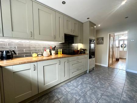 3 bedroom Detached house for sale in Rowan Crescent, Bradmore, Wolverhampton, WV3