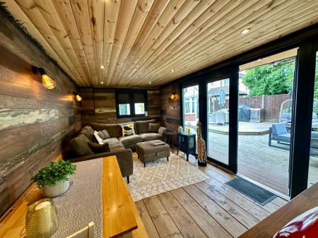 3 bedroom Detached house for sale in Rowan Crescent, Bradmore, Wolverhampton, WV3