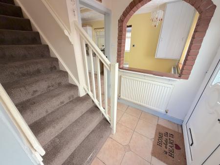 2 bedroom Semi-detached house for sale in Friesland Drive, Heath Town, Wolverhampton, WV1