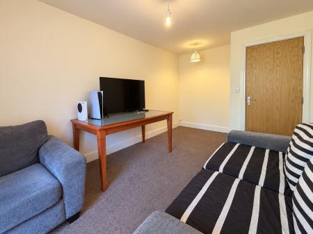 2 bedroom Flat for sale in Junction Road, Ettingshall, Wolverhampton, WV2