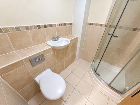 2 bedroom Flat for sale in Junction Road, Ettingshall, Wolverhampton, WV2