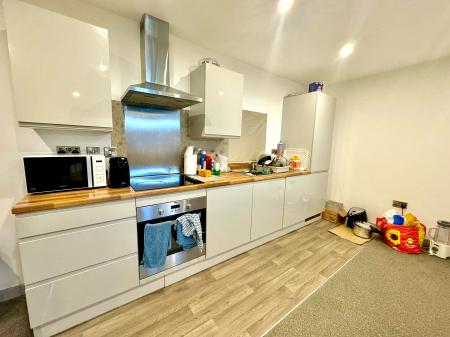 2 bedroom Apartment to let in Church Street, Wolverhampton, WV2