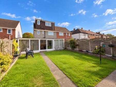 4 bedroom Semi-detached house for sale in Lower Prestwood Road, Wednesfield, Wolverhampton, WV11