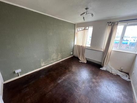 1 bedroom Terraced House to let in Dunstall Hill, Wolverhampton, WV6
