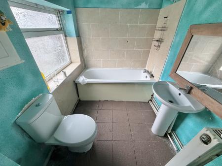 3 bedroom End of terrace house for sale in Bushbury Road, Heath Town, Wolverhampton, WV10