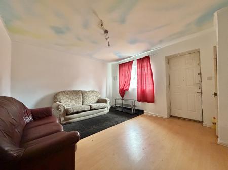 3 bedroom End of terrace house for sale in Bushbury Road, Heath Town, Wolverhampton, WV10